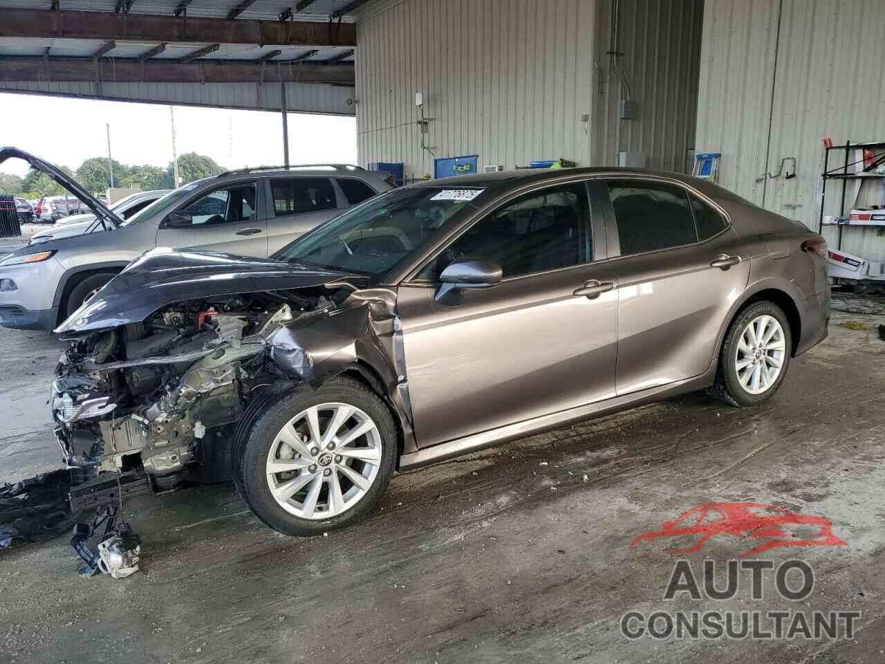 TOYOTA CAMRY 2021 - 4T1C11AK7MU446415