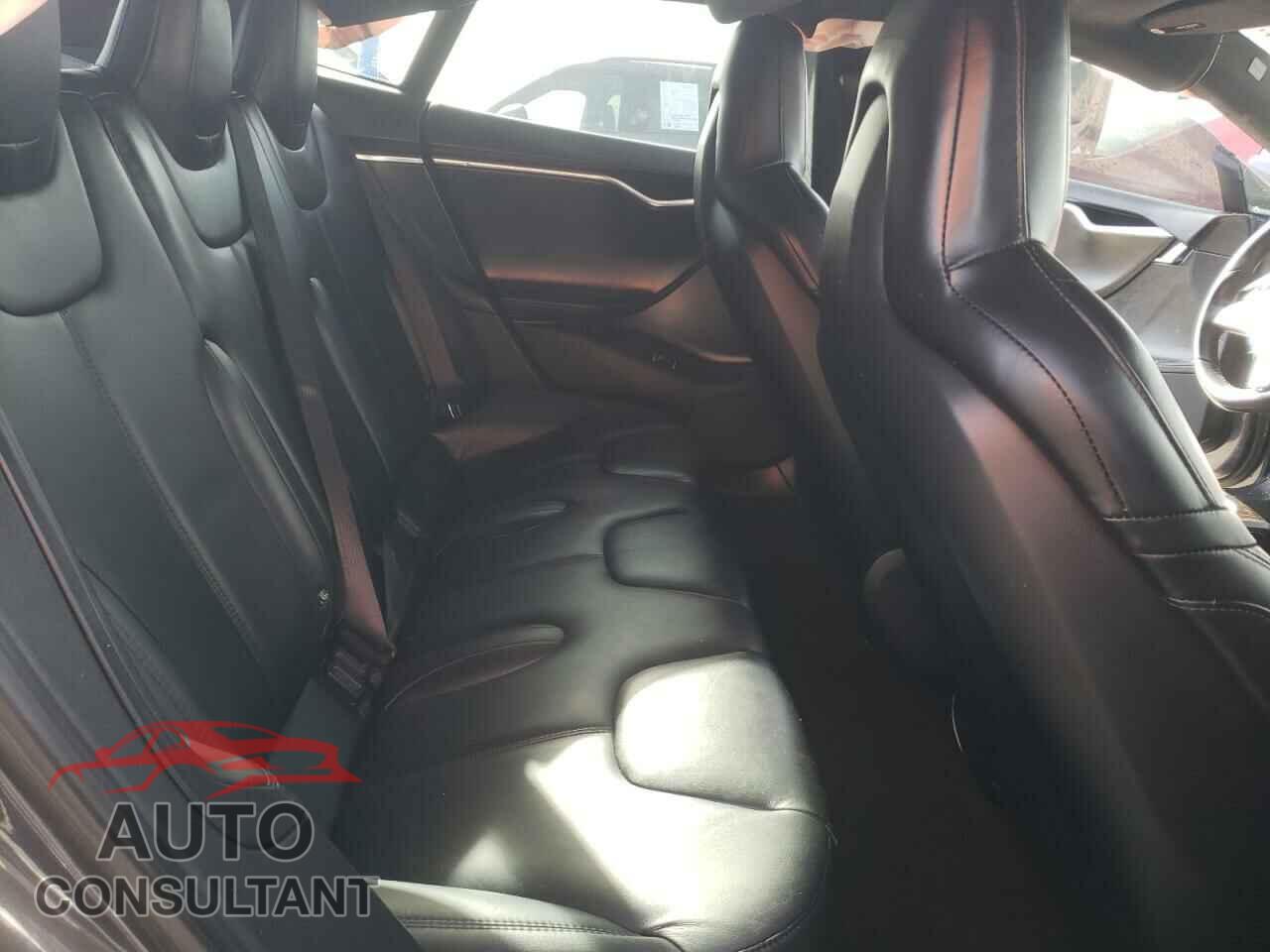 TESLA MODEL S 2016 - 5YJSA1E40GF139743