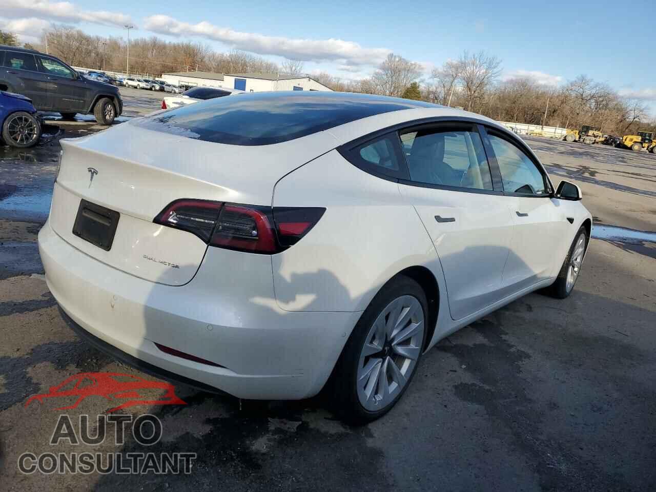 TESLA MODEL 3 2022 - 5YJ3E1EB0NF260809