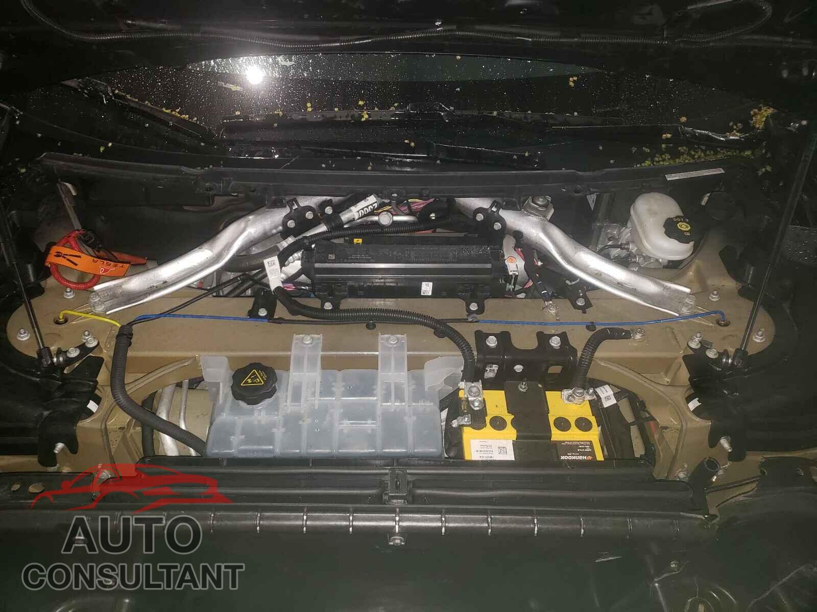TESLA MODEL S 2020 - 5YJSA1E2XLF414883