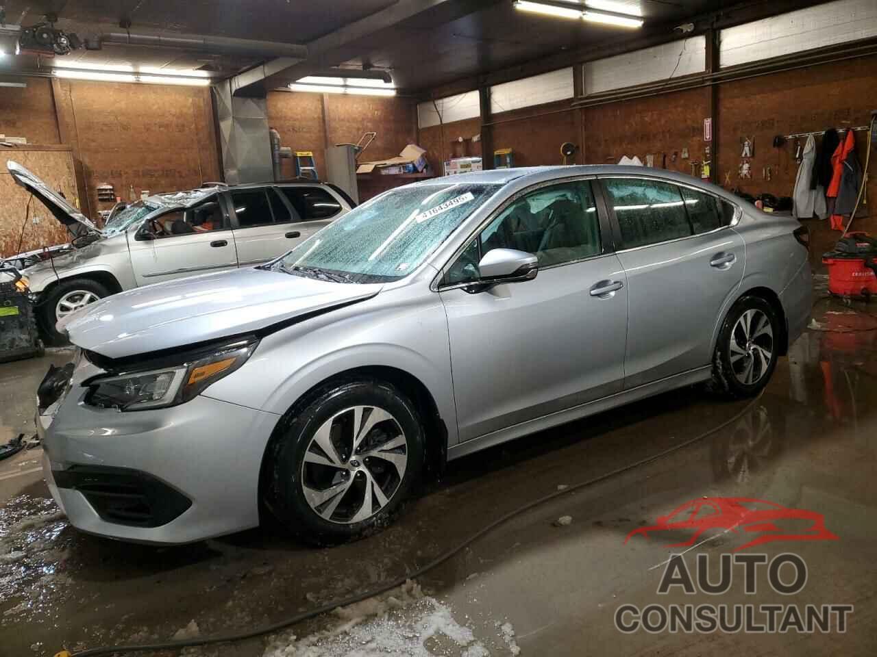 SUBARU LEGACY 2022 - 4S3BWAD69N3019115