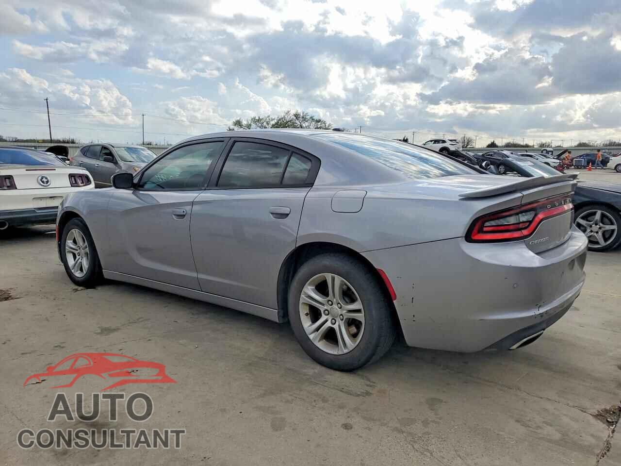 DODGE CHARGER 2015 - 2C3CDXBG8FH870723