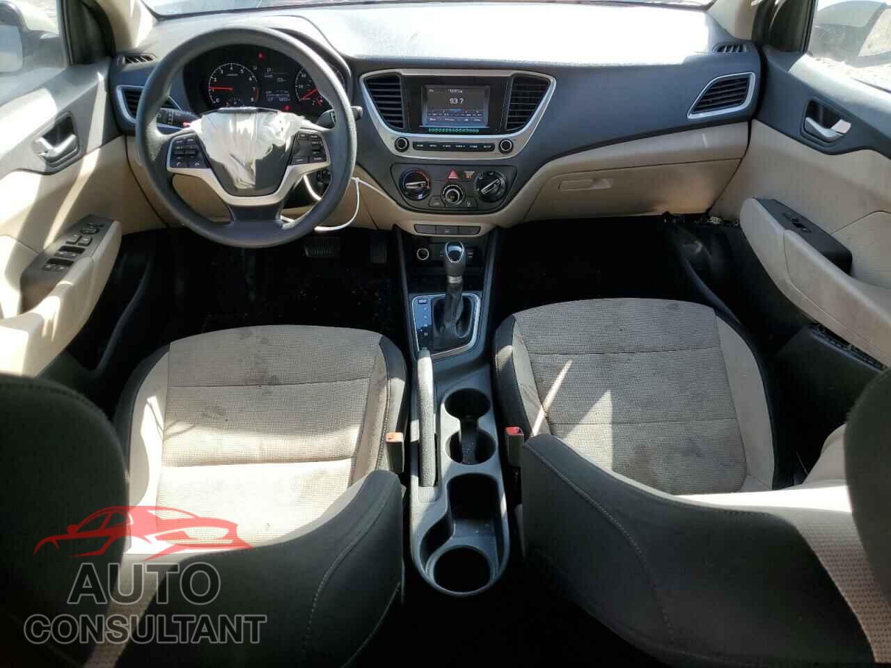HYUNDAI ACCENT 2018 - 3KPC24A36JE012525