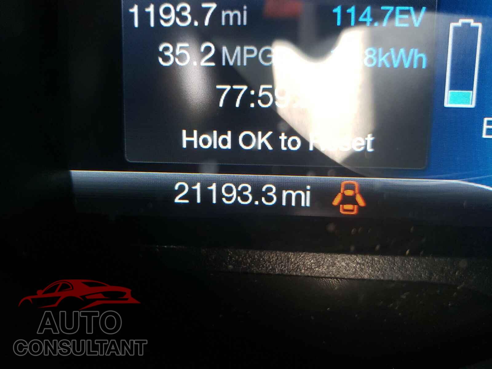 FORD CMAX 2017 - 1FADP5EU6HL108225