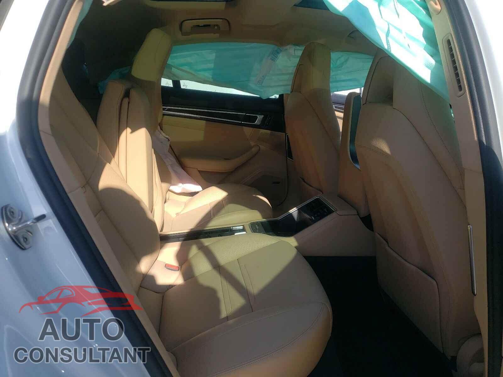 PORSCHE PANAMERA 2017 - WP0AA2A79HL101184