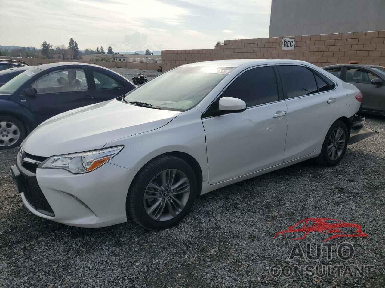 TOYOTA CAMRY 2016 - 4T1BF1FK9GU257582