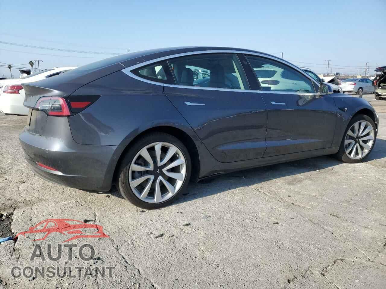 TESLA MODEL 3 2019 - 5YJ3E1EA3KF417154