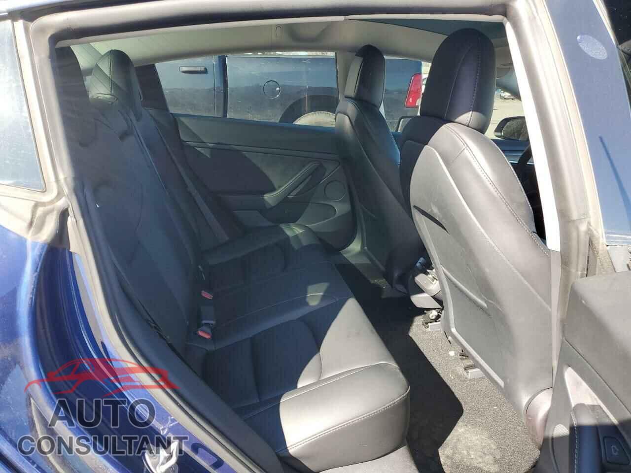 TESLA MODEL 3 2021 - 5YJ3E1EB3MF974707