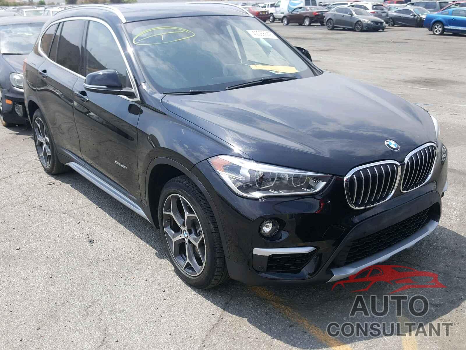 BMW X1 XDRIVE28I 2017 - WBXHT3C35H5F67696