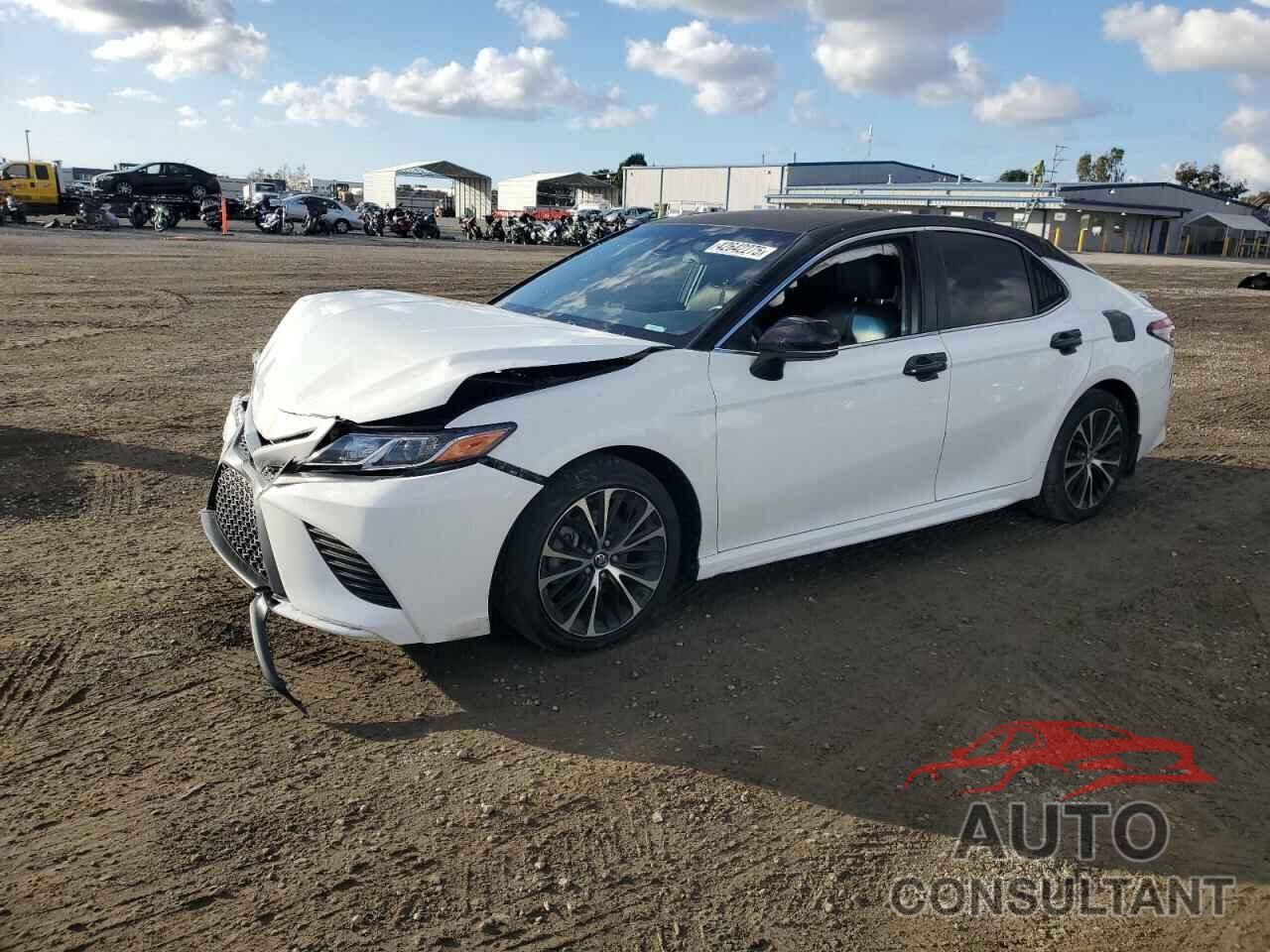 TOYOTA CAMRY 2018 - 4T1B11HK7JU083949