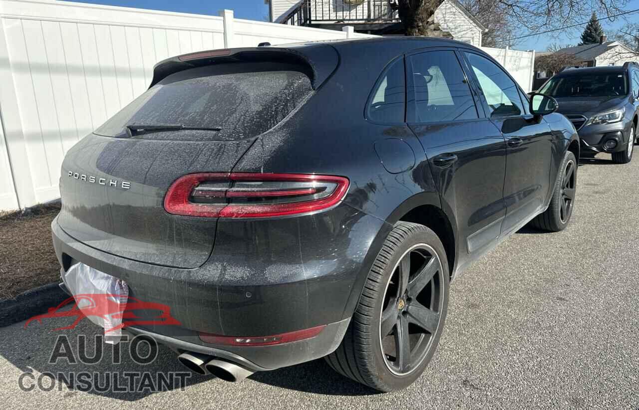 PORSCHE MACAN 2016 - WP1AB2A57GLB41417