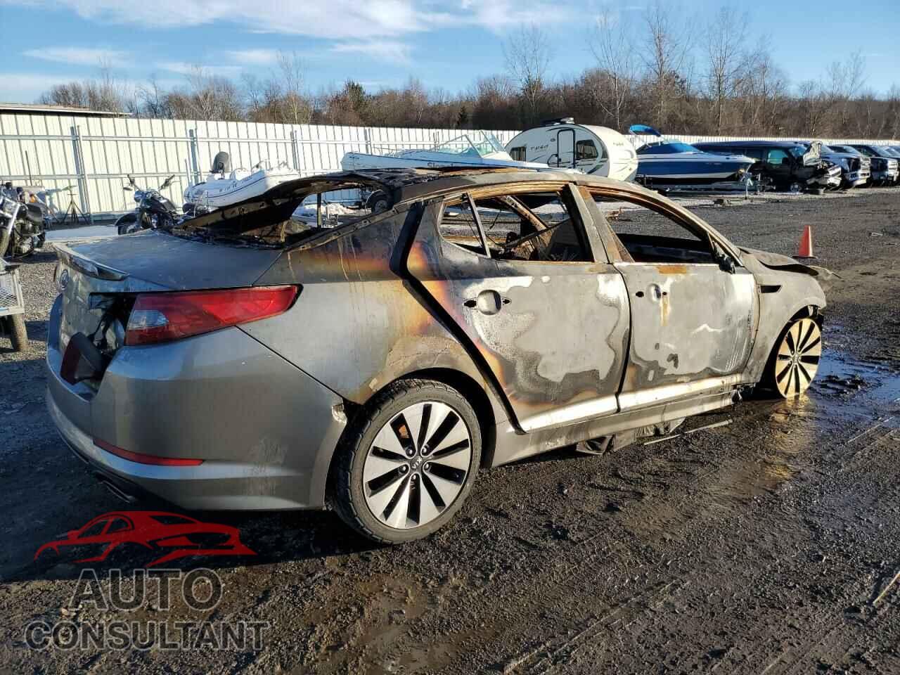 KIA OPTIMA 2012 - 5XXGR4A63CG004545