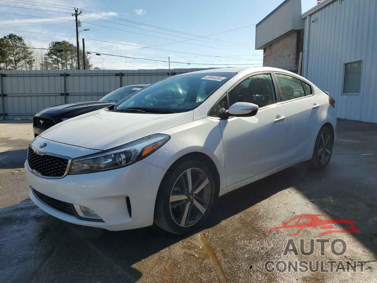 KIA FORTE 2017 - 3KPFL4A89HE004581