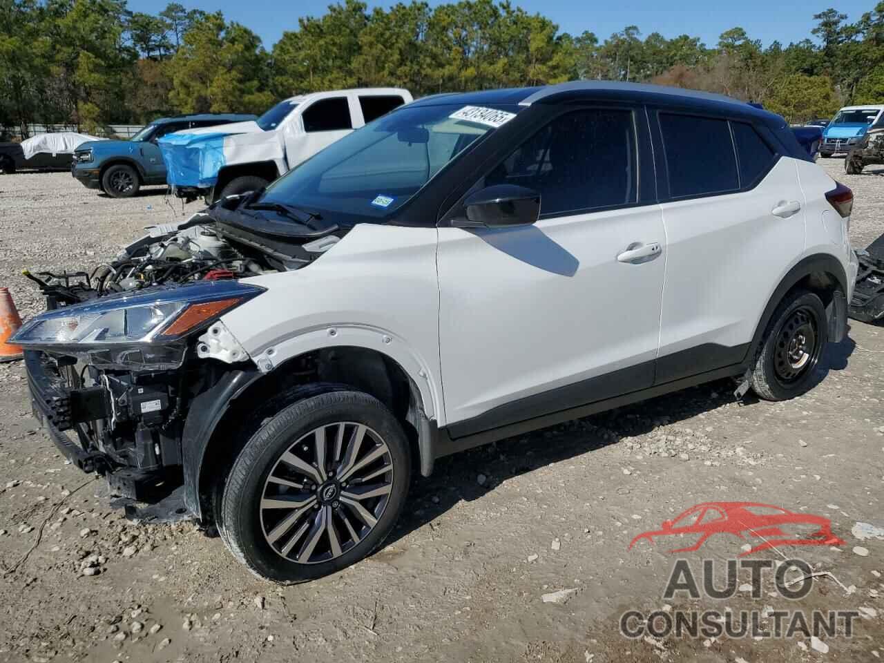 NISSAN KICKS 2023 - 3N1CP5CV8PL542606