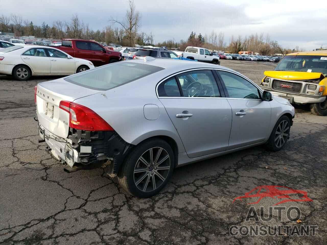 VOLVO S60 2016 - LYV402FM0GB092327