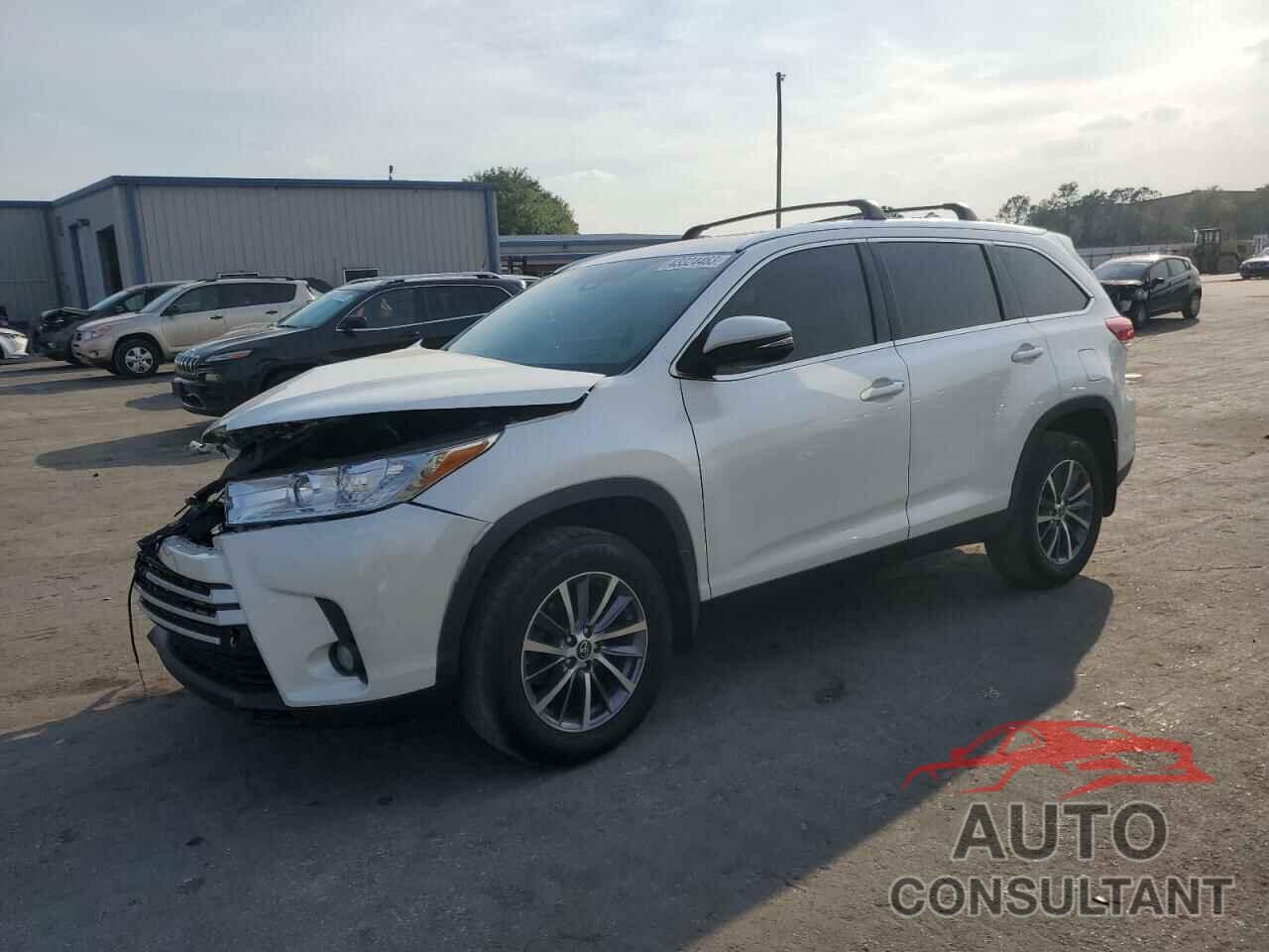 TOYOTA HIGHLANDER 2019 - 5TDJZRFH6KS730541