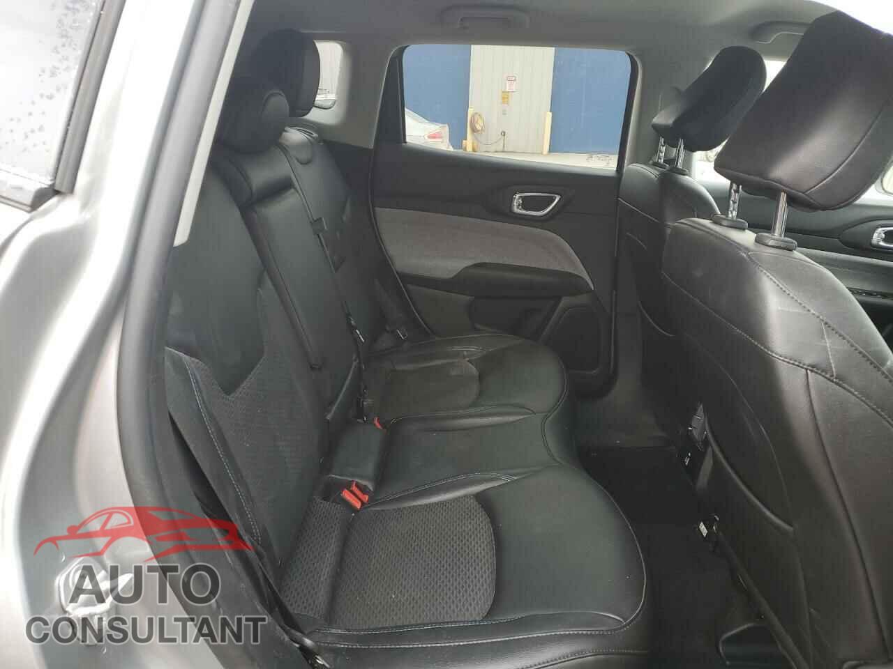 JEEP COMPASS 2022 - 3C4NJDBB7NT136094