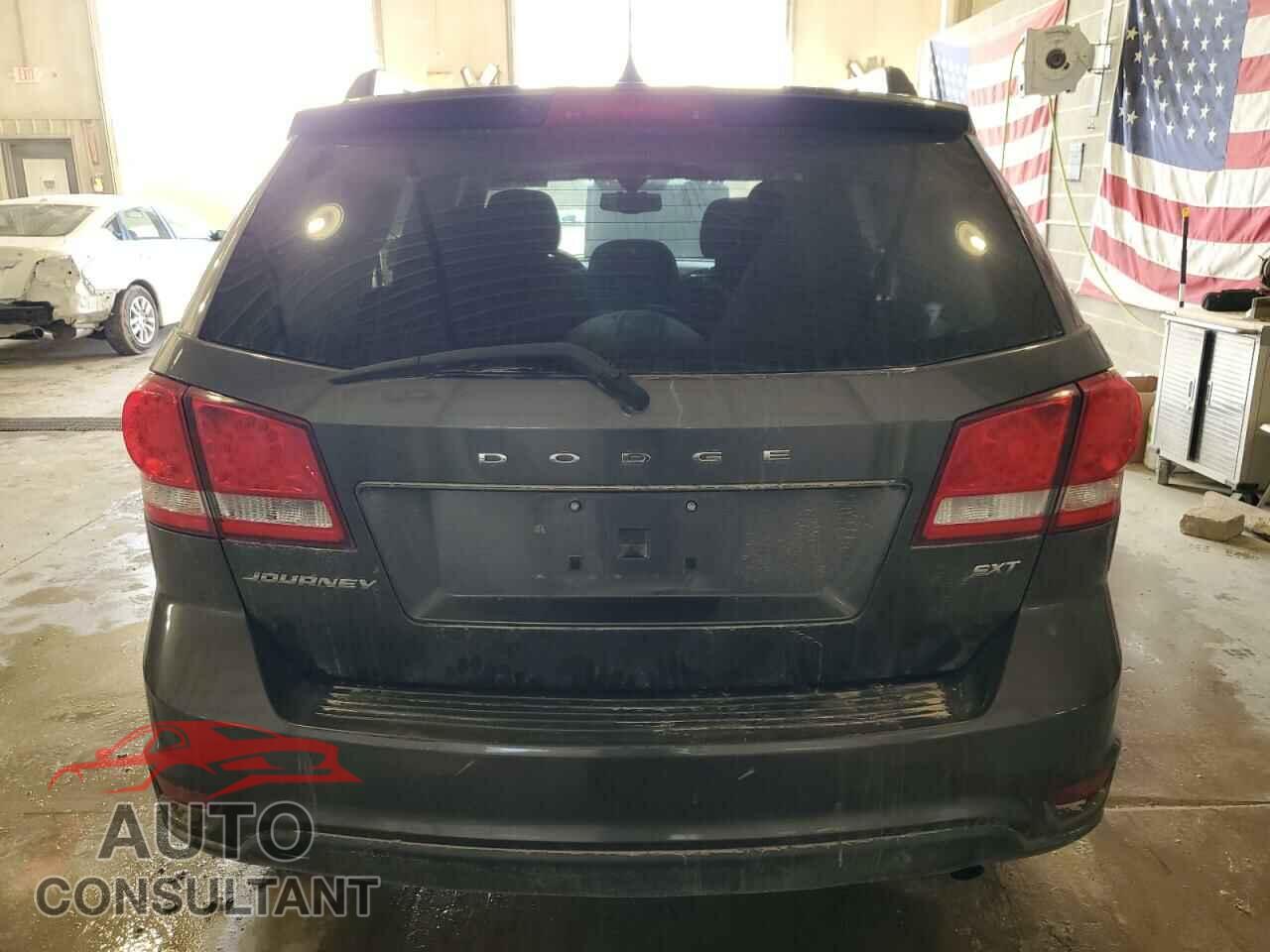 DODGE JOURNEY 2017 - 3C4PDCBB8HT587176