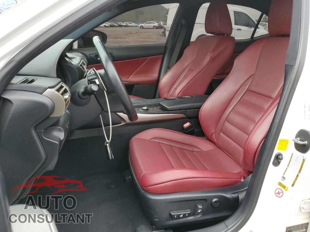 LEXUS IS 2015 - JTHBE1D29F5022522
