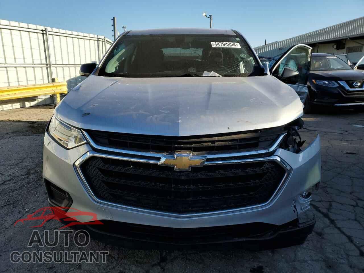CHEVROLET TRAVERSE 2018 - 1GNERFKW3JJ194624