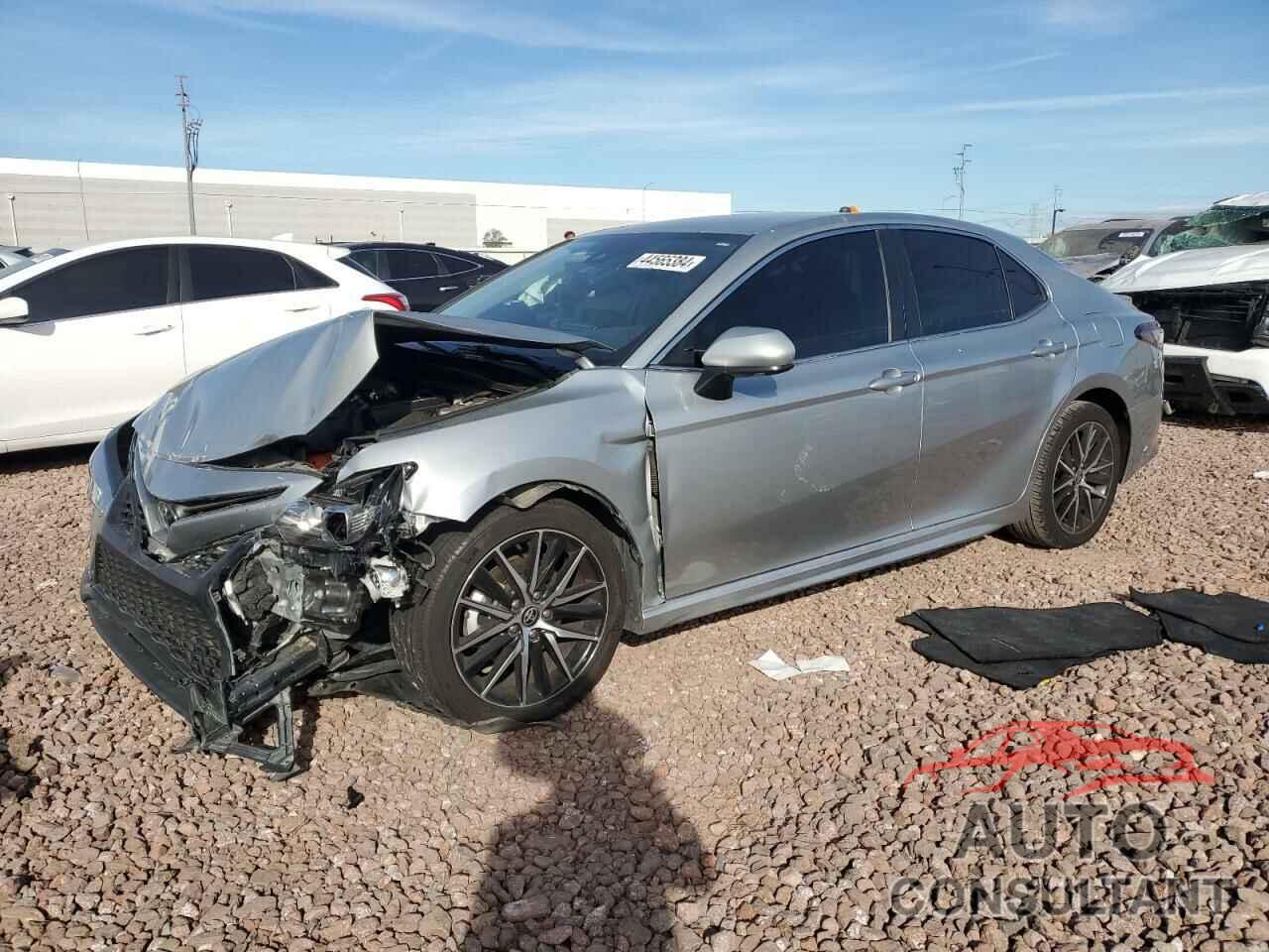 TOYOTA CAMRY 2021 - 4T1G11AK9MU411408