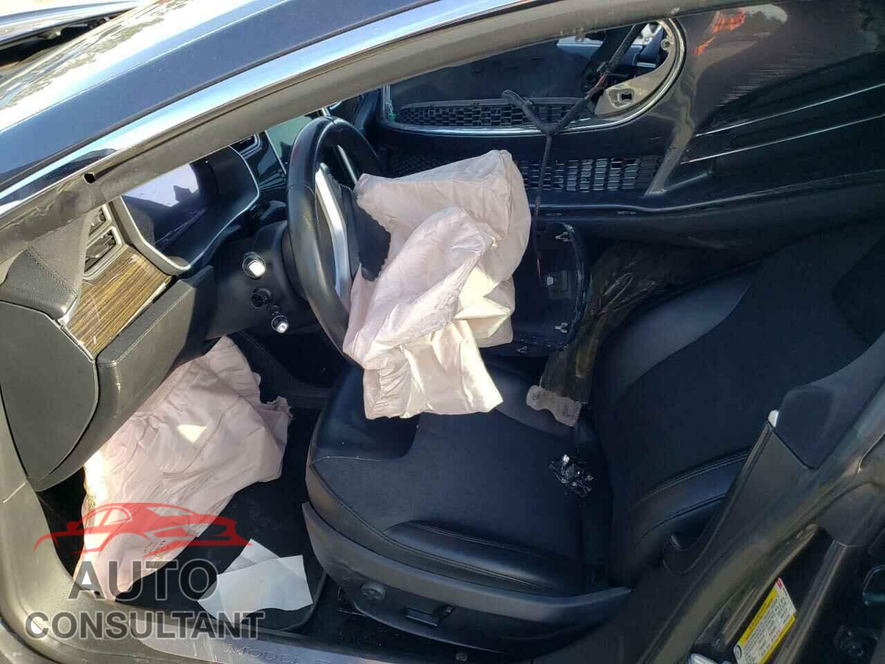 TESLA MODEL S 2015 - 5YJSA1S22FF084780