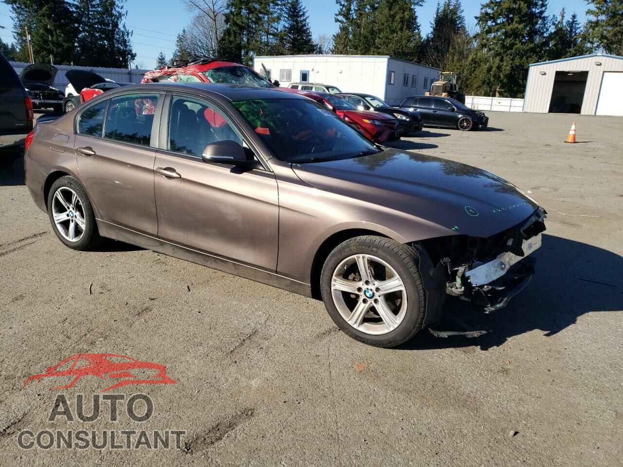 BMW 3 SERIES 2013 - WBA3B5C55DF591812