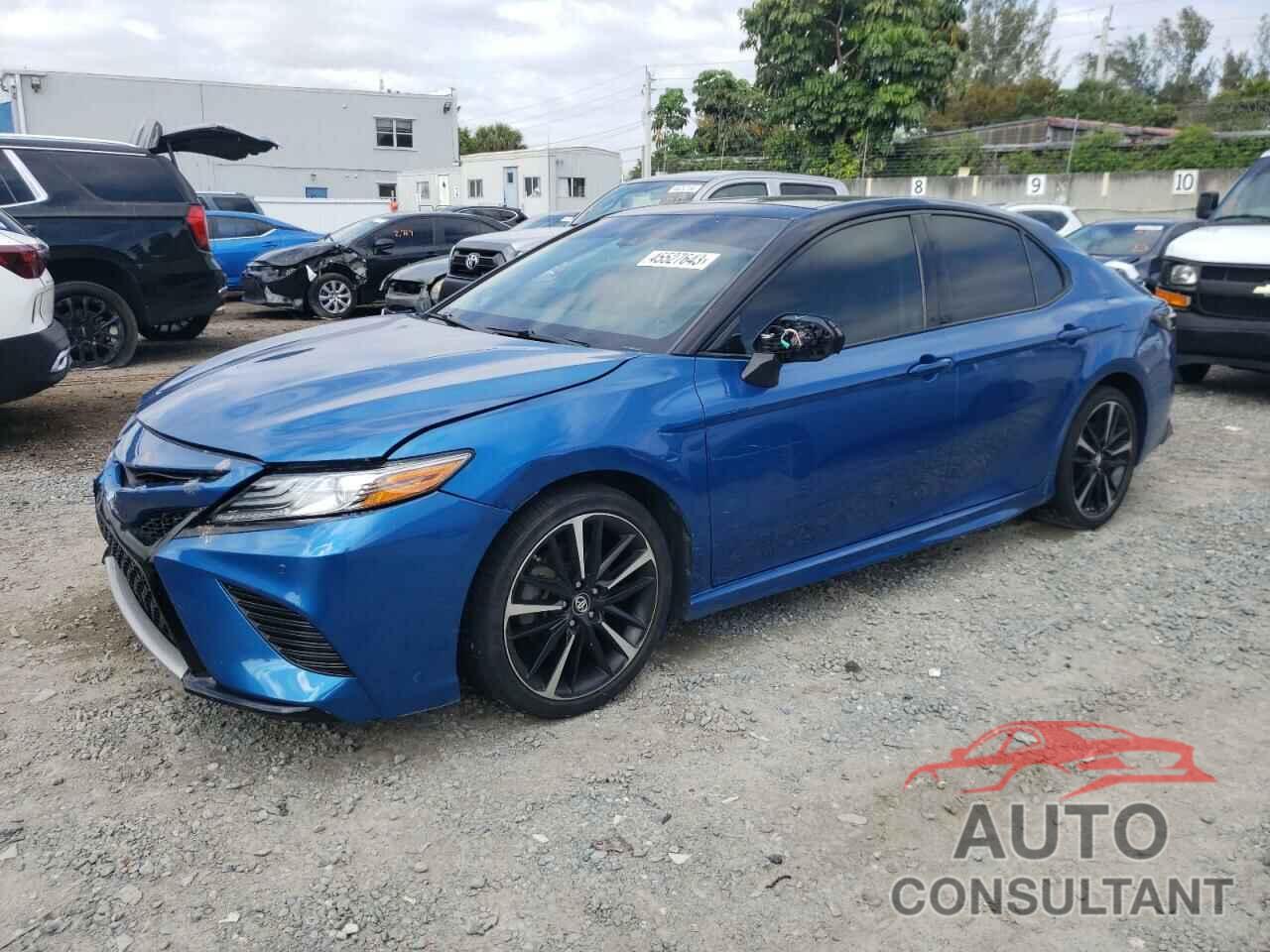 TOYOTA CAMRY 2019 - 4T1B61HK0KU262496