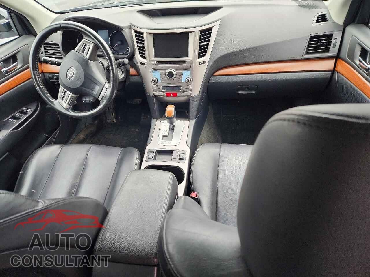 SUBARU OUTBACK 2013 - 4S4BRBLCXD3300385