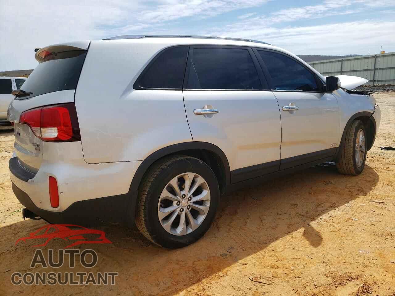 KIA SORENTO 2014 - 5XYKUDA77EG433168