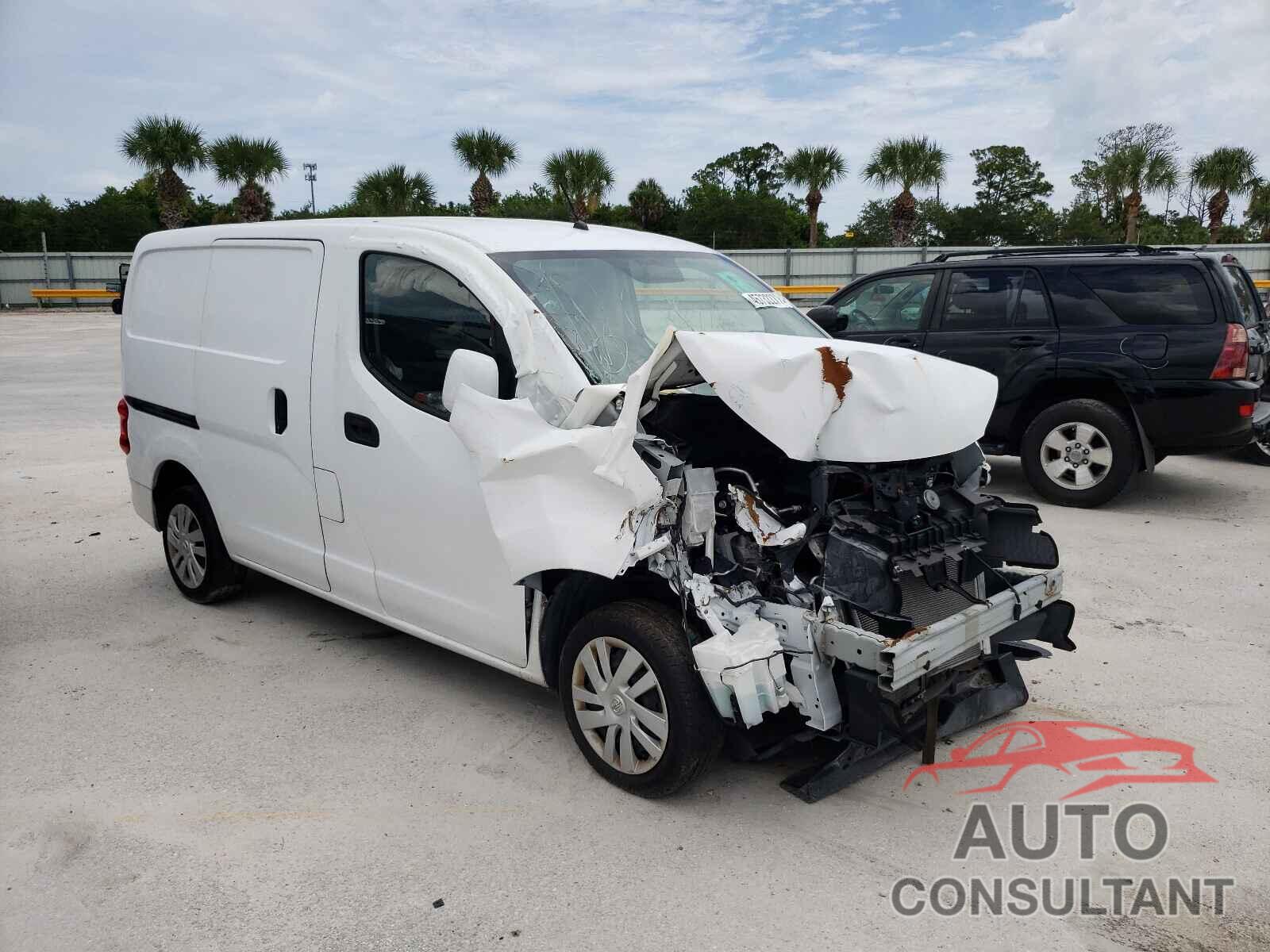 NISSAN NV 2018 - 3N6CM0KN0JK696487