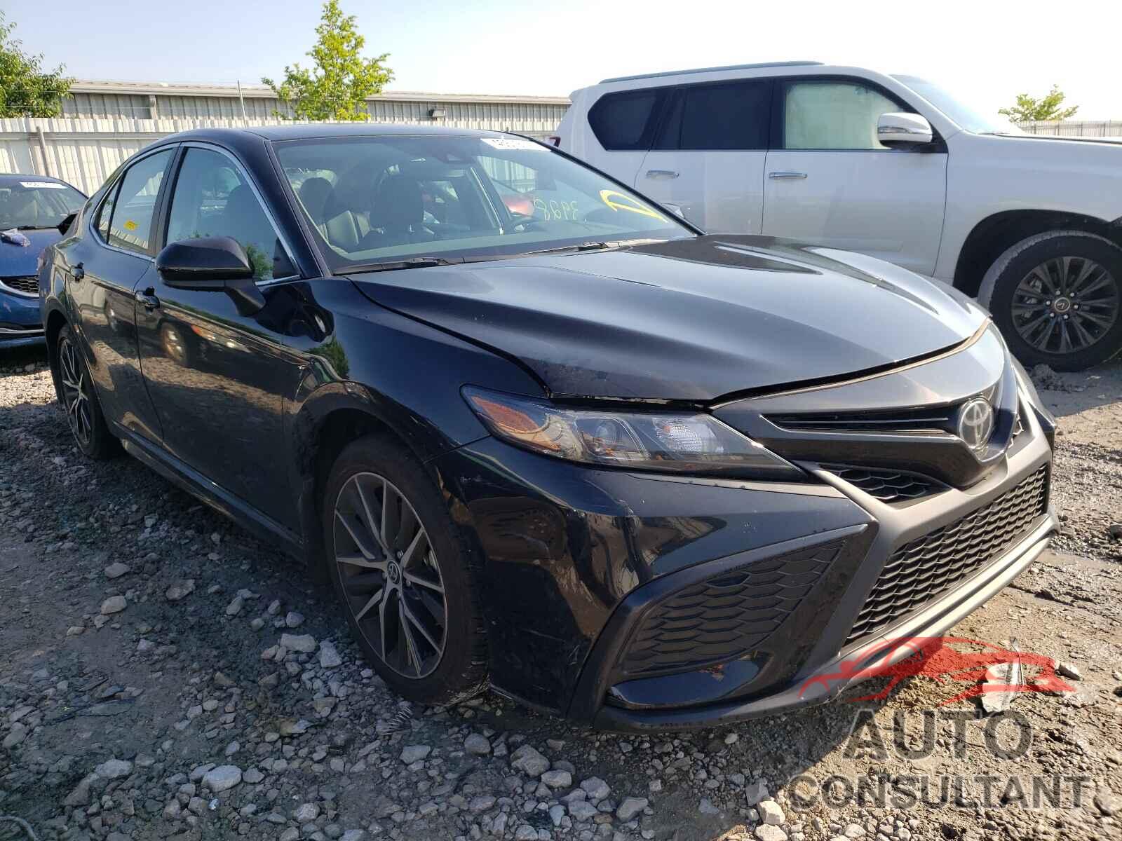 TOYOTA CAMRY 2021 - 4T1G11AK4MU544853