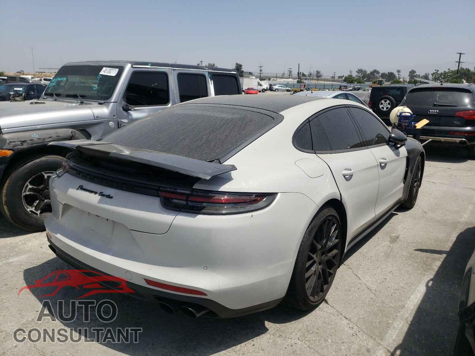 PORSCHE PANAMERA 2017 - WP0AF2A76HL152286