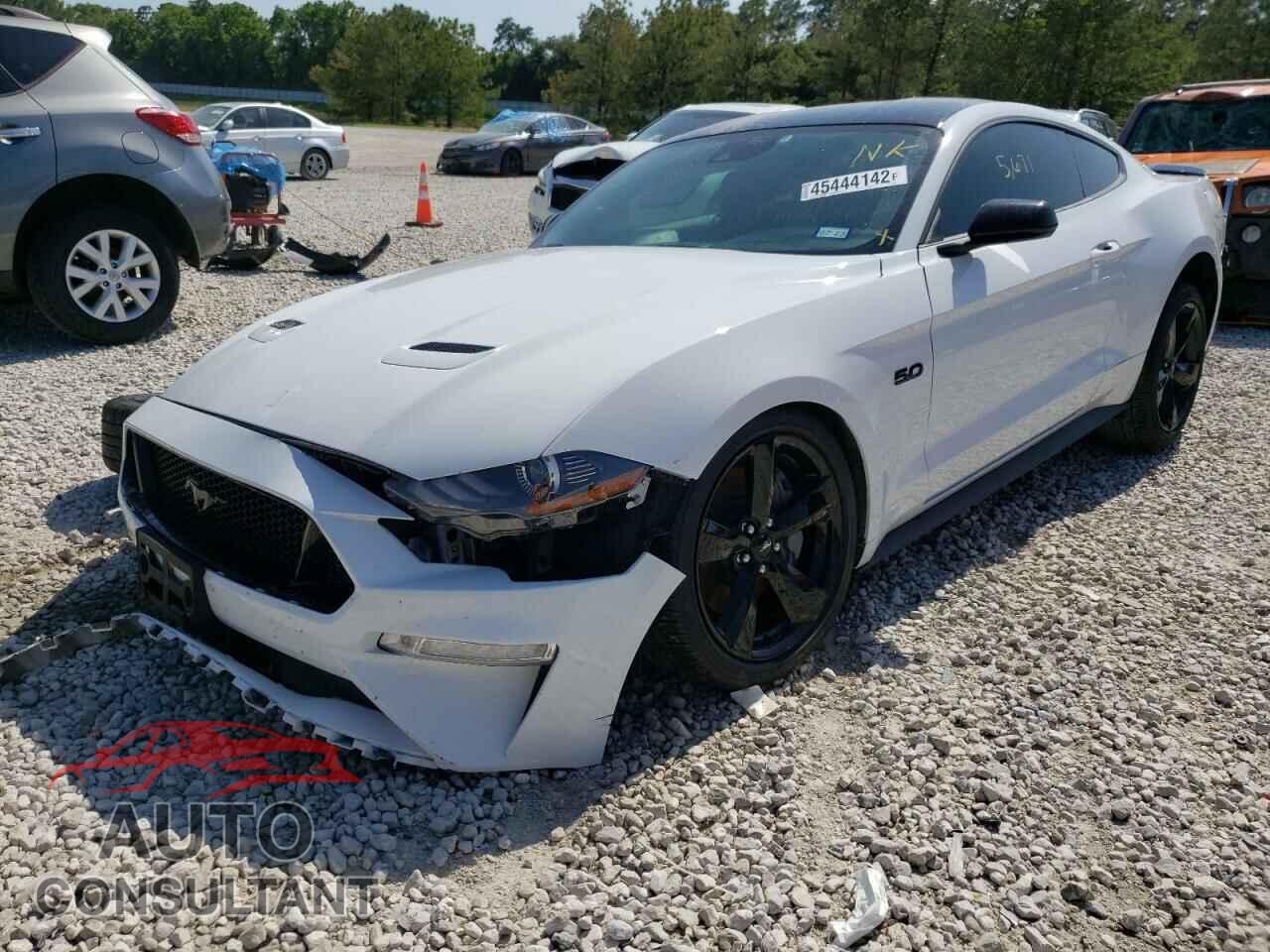 FORD MUSTANG 2021 - 1FA6P8CF8M5126027