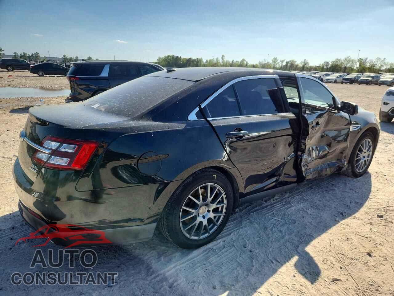 FORD TAURUS 2015 - 1FAHP2E87FG148533