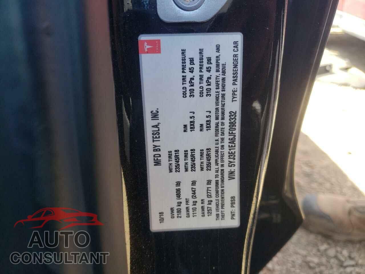 TESLA MODEL 3 2018 - 5YJ3E1EA6JF098332