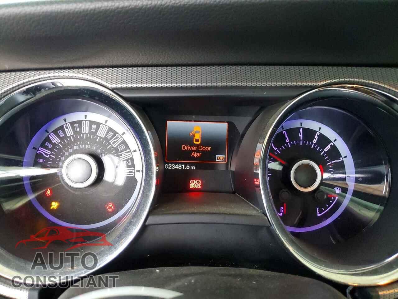 FORD MUSTANG 2013 - 1ZVBP8CF5D5283911