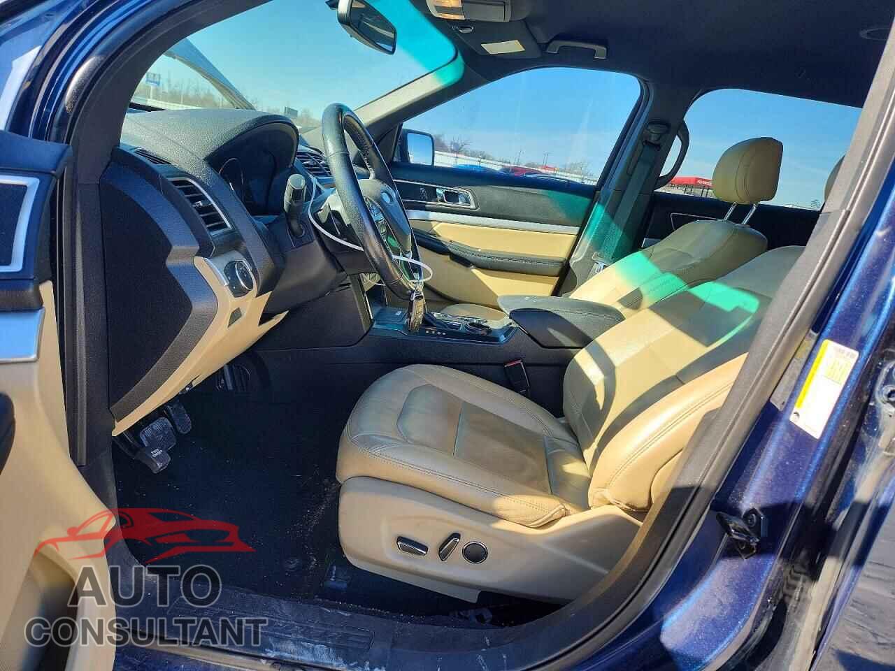 FORD EXPLORER 2017 - 1FM5K7D87HGA21614