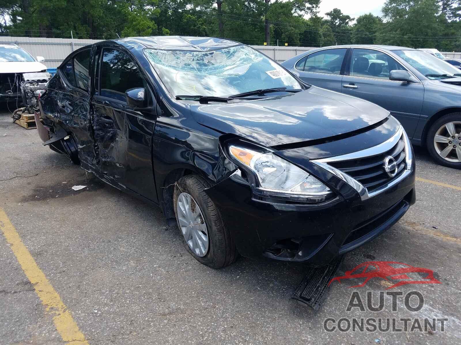 NISSAN VERSA 2019 - 3N1CN7AP5KL836088
