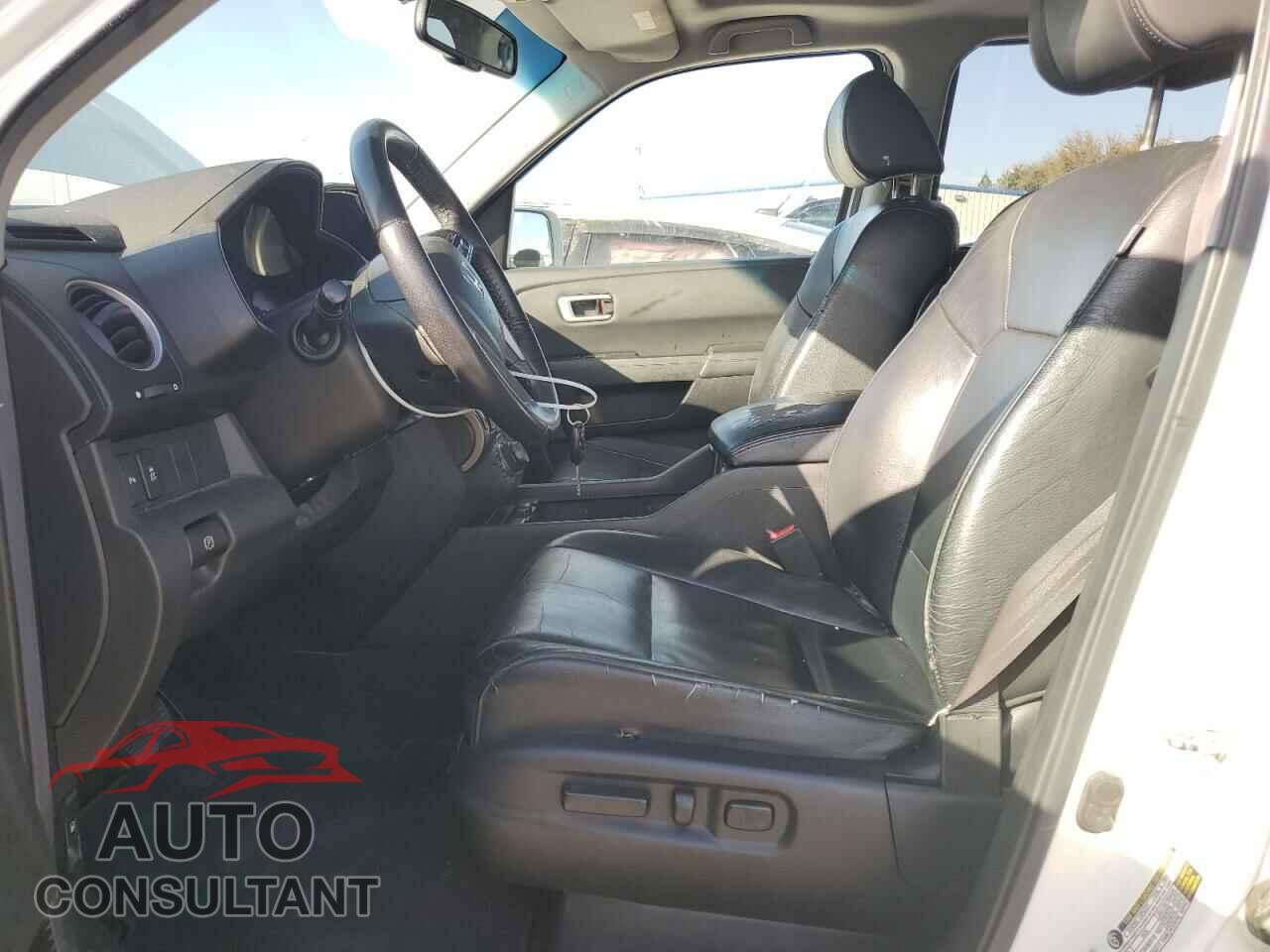 HONDA PILOT 2012 - 5FNYF4H90CB065593