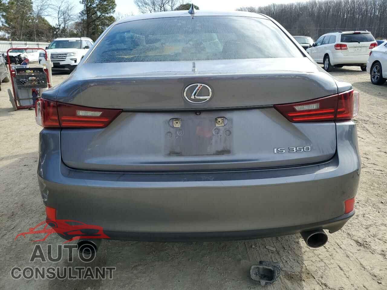 LEXUS IS 2014 - JTHBE1D26E5013128