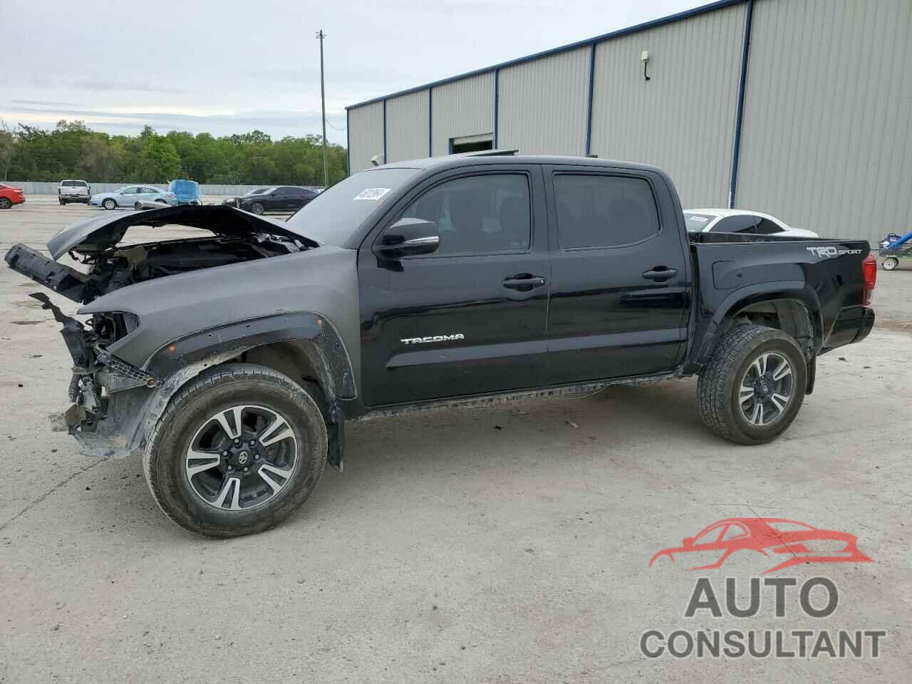 TOYOTA TACOMA 2017 - 5TFAZ5CNXHX047022