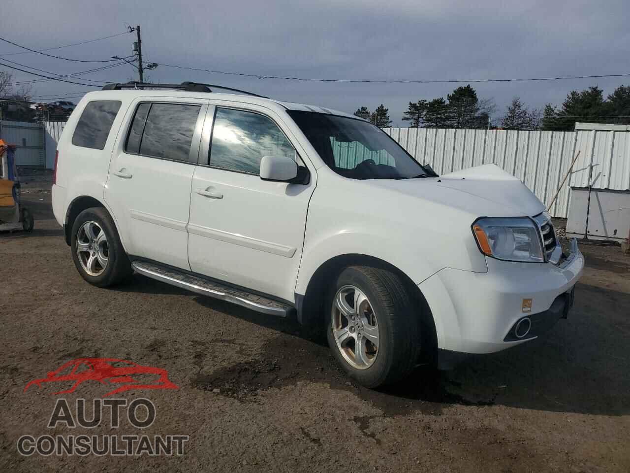 HONDA PILOT 2013 - 5FNYF4H52DB080644