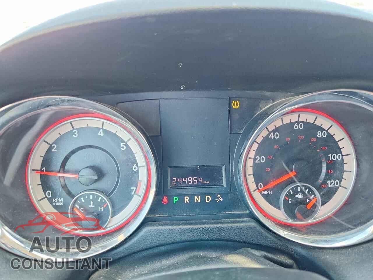 DODGE CARAVAN 2011 - 2D4RN3DG8BR626456