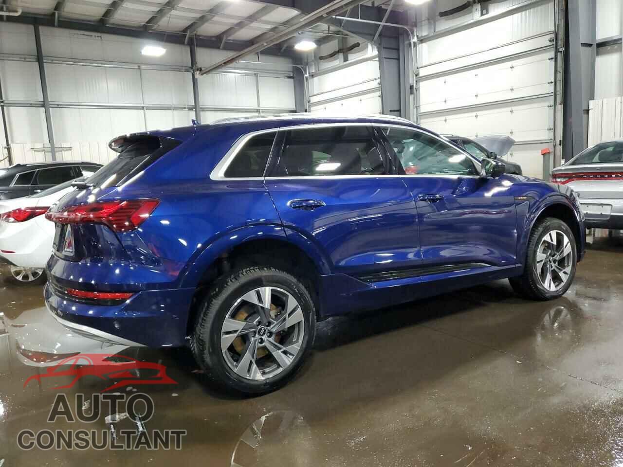 AUDI E-TRON 2021 - WA1AAAGE5MB008396