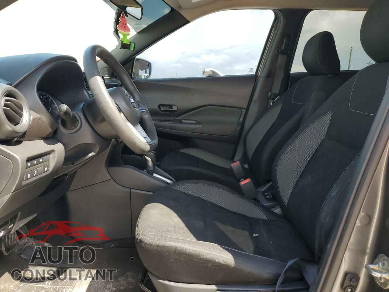 NISSAN KICKS 2020 - 3N1CP5BV4LL551945