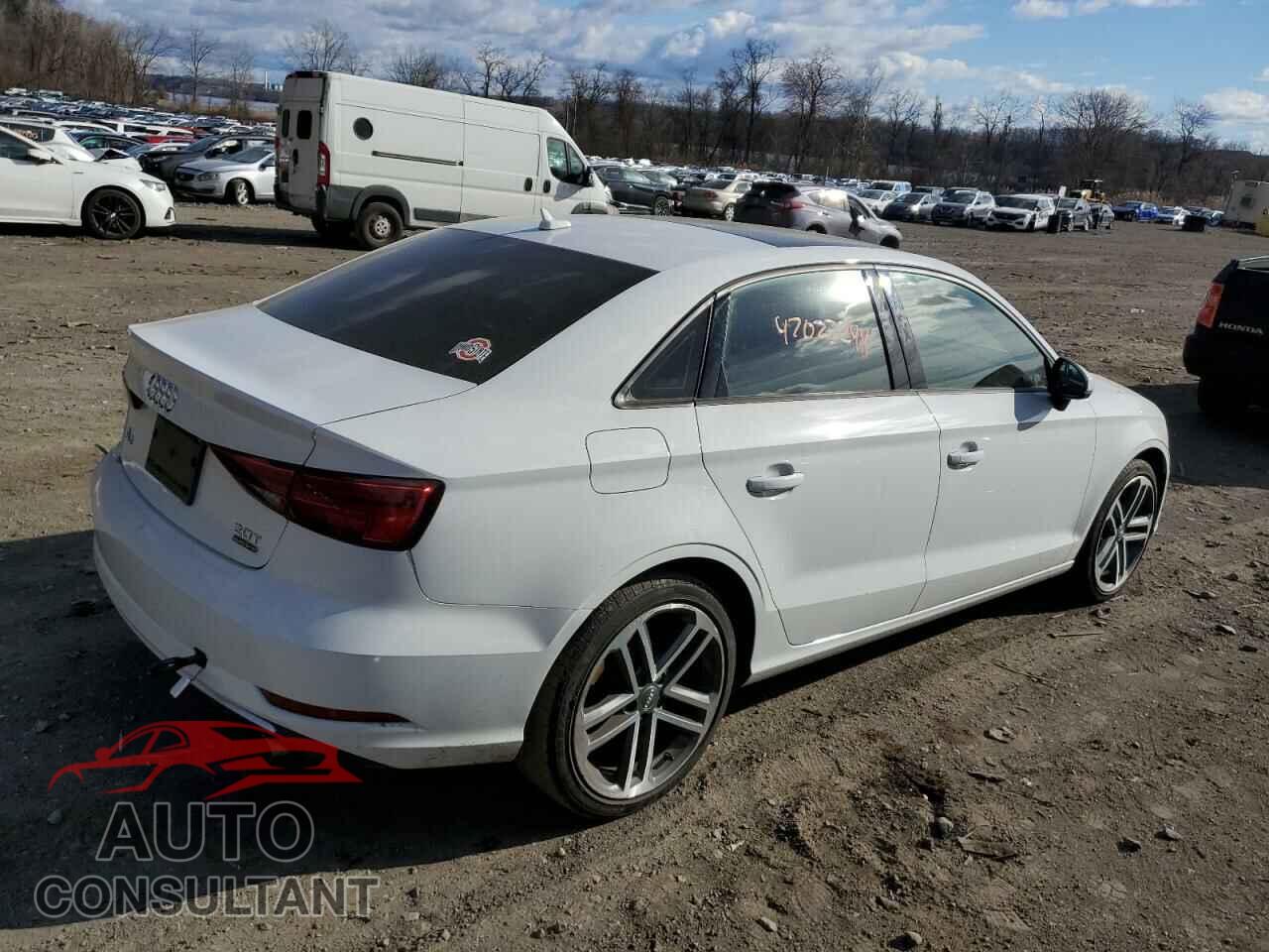 AUDI A3 2018 - WAUB8GFF5J1040976