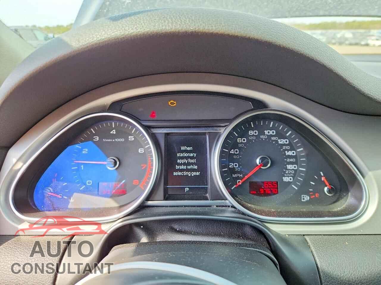 AUDI Q7 2011 - WA1DGAFE4BD009005
