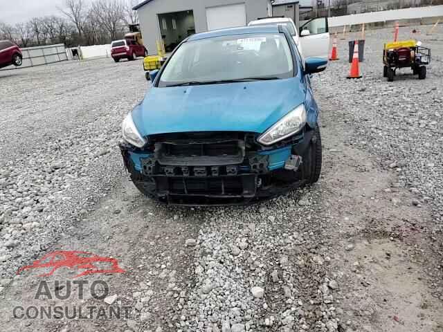 FORD FOCUS 2016 - 1FADP3K24GL237456