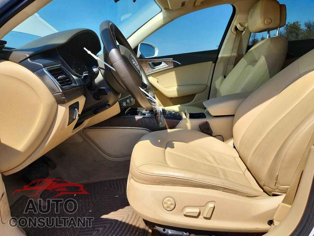 AUDI A6 2014 - WAUGFAFC8EN033050